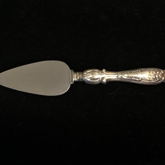 Vintage Sterling Silver Floral Cheese Server - Picture 1 of 6